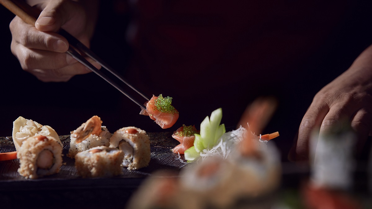 Celebrate Valentine's Day at The Meydan Hotel - Shiba Restaurant - Chinese and Japanese Cuisine