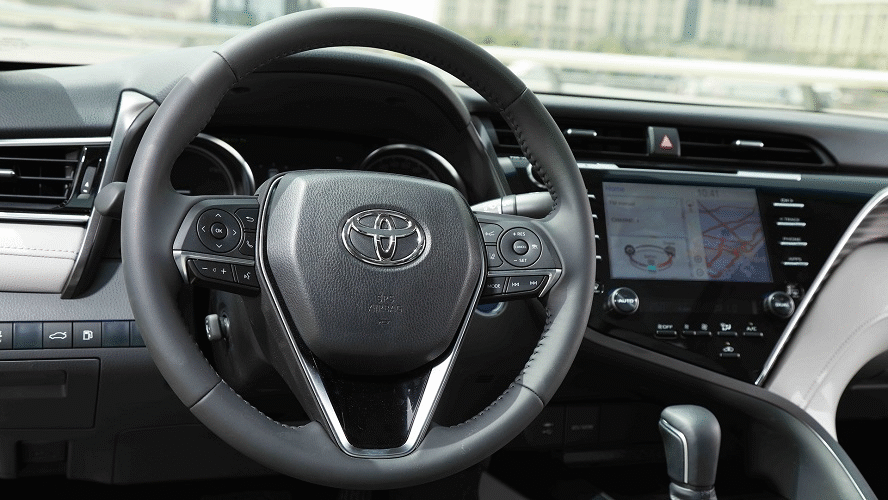 Toyota Camry HEV 2018 - Distinctive Design